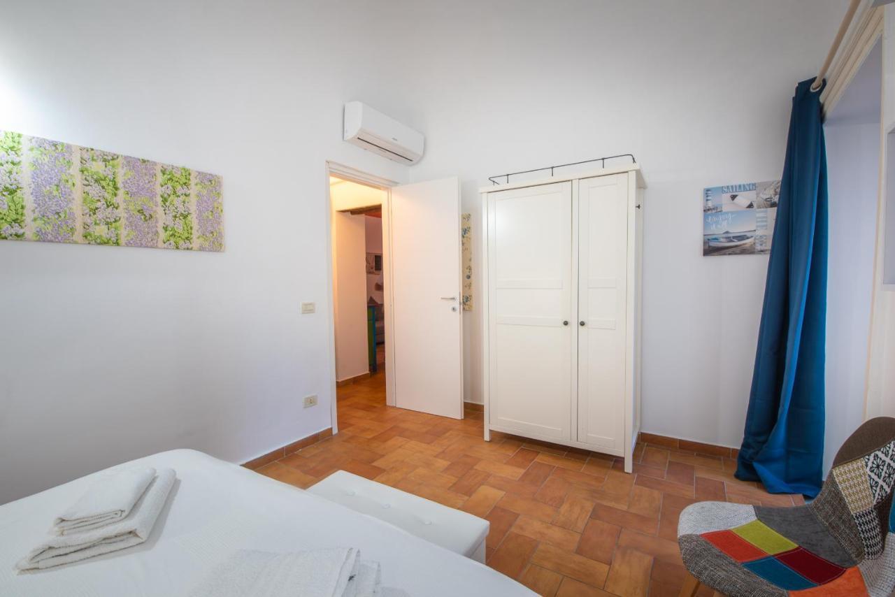 Favolosa Casa Vacanza A チェファル エクステリア 写真